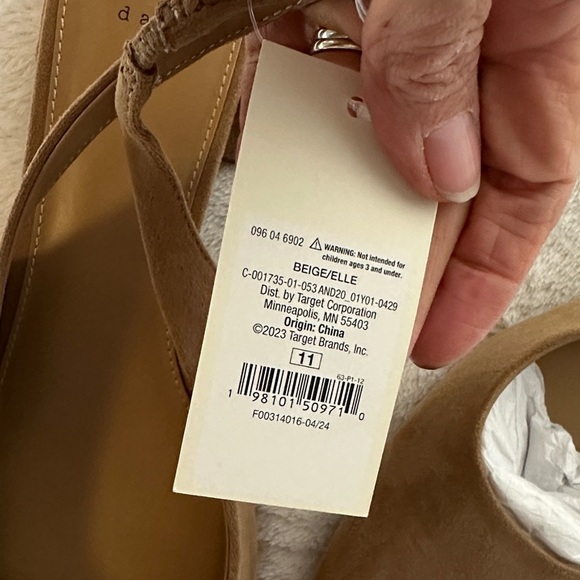 A New Day Women's Brown Slingback Flats - Picture 7 of 11